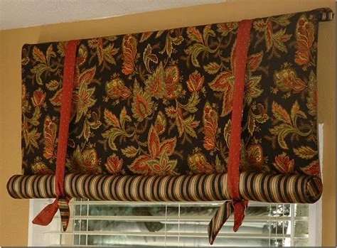 Stage coach valance