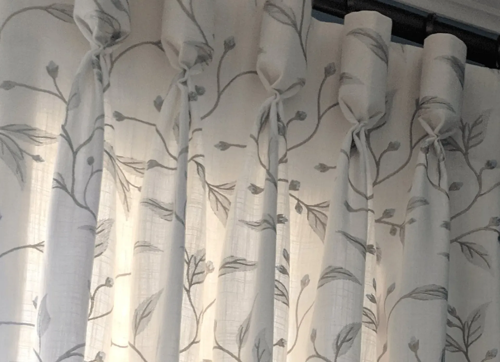 DRAPERY Goblet Pleat Drapes